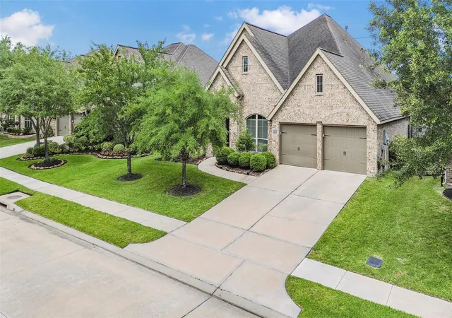 3rd image of 3011 Sunrise Run Ln, Pearland, TX 77584 | MLS# 10702164