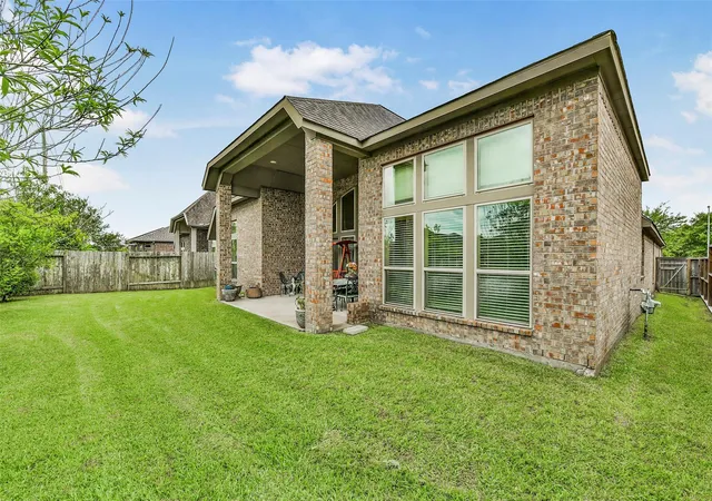 41st image of 3011 Sunrise Run Ln, Pearland, TX 77584 | MLS# 10702164