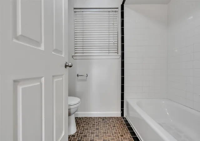 37th image of 3015 Inwood Dr, Dickinson, TX 77539 | MLS# 62015997