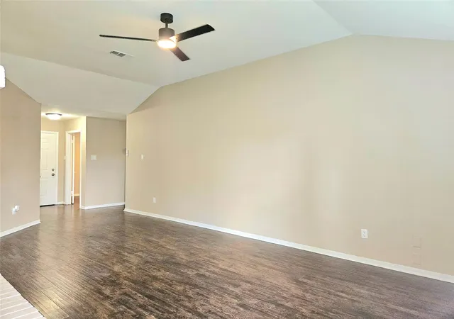 Photo 3 of Sale Pending at 4231 Southchase Ln, Houston, TX 77014 | MLS# 28764895 | Listing updated on 2026-09-28