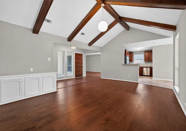 Photo 3 of Single family home for sale at 1927 Hidden Crk Dr, Kingwood, TX 77339 | MLS# 74096816 | Listing updated on 2026-05-18