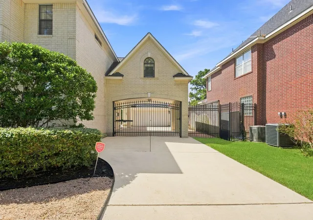 Photo 3 of Sale Pending at 16127 Stewarts Grove Dr, Spring, TX 77379 | MLS# 60003146 | Listing updated on 2026-09-16