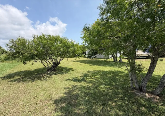 Homes for sale in Palacios, TX | 570 Stovall Dr, Palacios, TX 77465 | MLS# 28283415