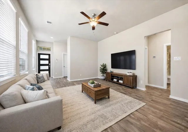 5th image of 7043 Coneflower Creek, Katy, TX 77493 | MLS# 75858928