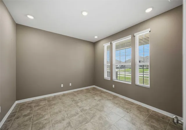 Photo 3 of Single family home for sale at 1239 Cascade Hills Dr, Rosharon, TX 77583 | MLS# 85597341 | Listing updated on 2026-08-08