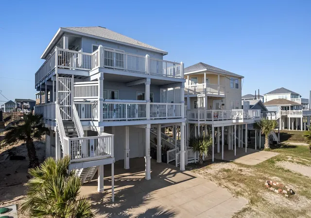Homes for sale in Surfside Beach, TX | 123 Carlton Ave, Surfside Beach, TX 77541 | MLS# 27962562