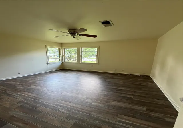 Homes for sale in Alvin, TX | 1002 W Willis St, Alvin, TX 77511 | MLS# 30379859