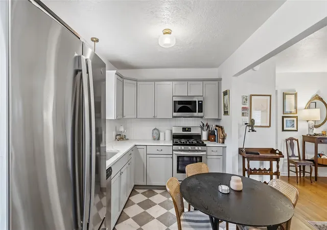 Photo 3 of Single family home for sale at 907 North Ave, Bryan, TX 77802 | MLS# 74931033 | Listing updated on 2026-09-26