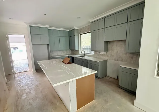 Photo 3 of Single family home for sale at 2413 Brun St #A, Houston, TX 77019 | MLS# 73142561 | Listing updated on 2026-09-11