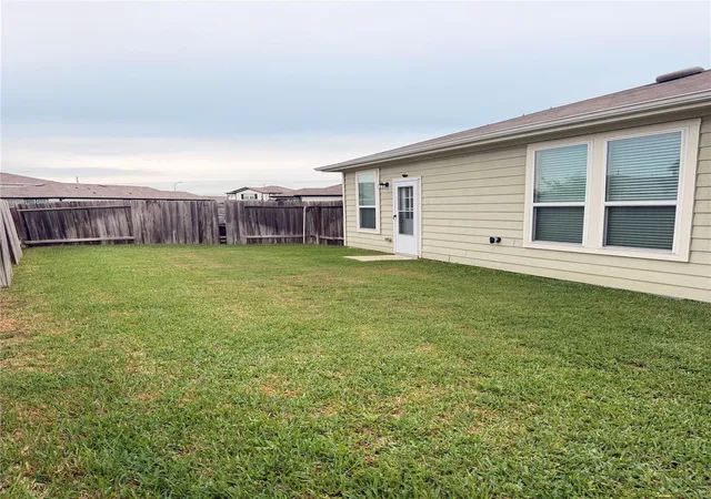 Photo 3 of Single family home for sale at 23935 Bushel Park Dr, Hockley, TX 77447 | MLS# 16871323 | Listing updated on 2026-04-12
