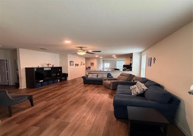 Photo 3 of Single family home for sale at 23935 Bushel Park Dr, Hockley, TX 77447 | MLS# 16871323 | Listing updated on 2026-04-12