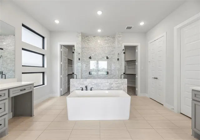 5th image of 10314 Forest Lake Dr, Missouri City, TX 77459 | MLS# 24146541