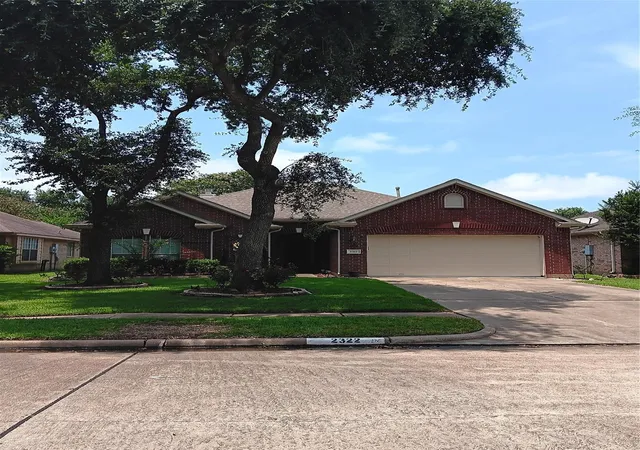 Photo 3 of Single family home for sale at 2322 Standing Oak Ln, Richmond, TX 77406 | MLS# 79611779 | Listing updated on 2026-10-05