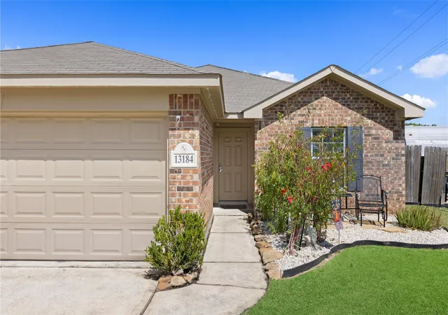 Homes for sale in Willis, TX | 13184 Lake Breeze Ln, Willis, TX 77318 | MLS# 43842598