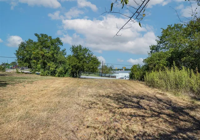 2nd image of 410 State Hwy 36 S, Caldwell, TX 77836 | MLS# 2896615