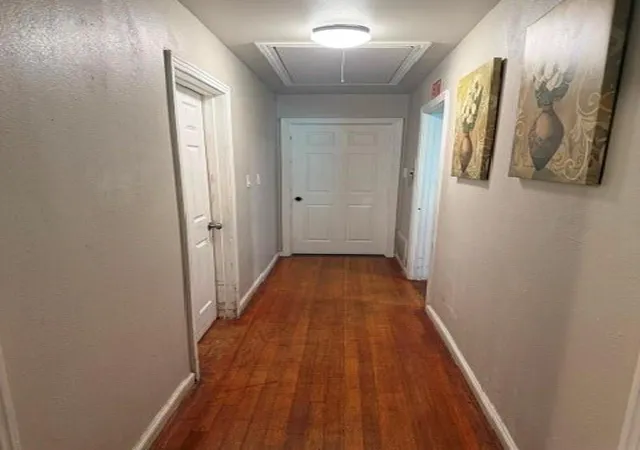 Photo 3 of Single family home for sale at 8535 Rockhill St Se, Houston, TX 77061 | MLS# 63025853 | Listing updated on 2026-08-02
