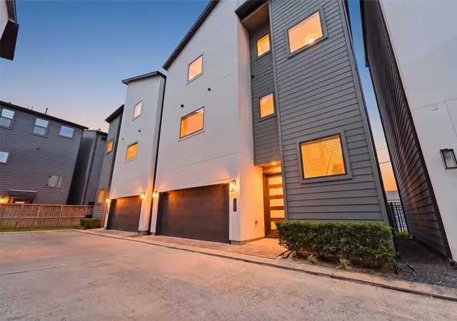 1st image of 2404 Hadley #C, Houston, TX 77003 | MLS# 3738986