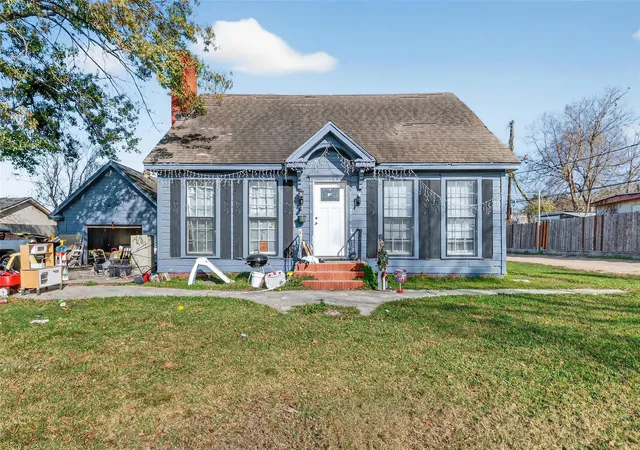 1st image of 15627 Market St, Channelview, TX 77530 | MLS# 65328439