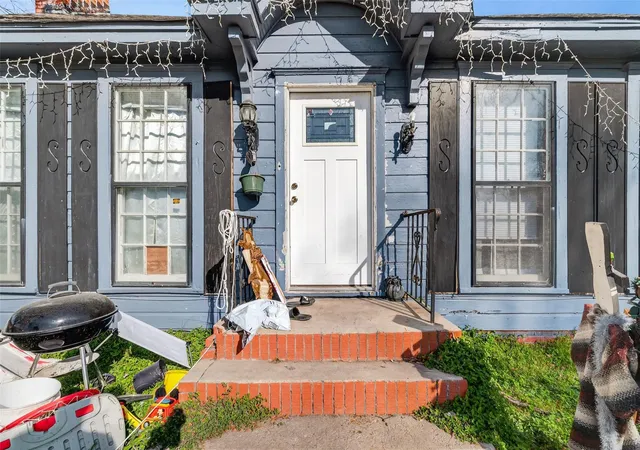 Photo 3 of Single family home for sale at 15627 Market St, Channelview, TX 77530 | MLS# 65328439 | Listing updated on 2026-05-05
