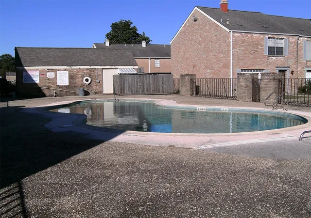 2nd image of 4224 Belle Park Dr, Houston, TX 77072