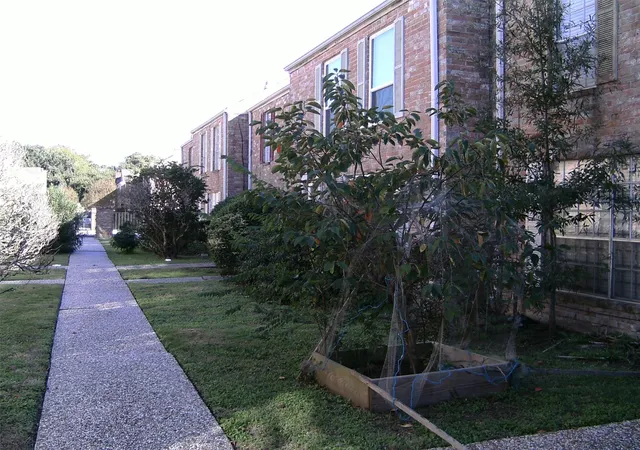 21st image of 4224 Belle Park Dr #4224, Houston, TX 77072 | MLS# 95590819