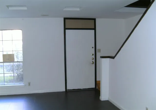 4th image of 4224 Belle Park Dr, Houston, TX 77072