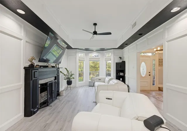 Photo 3 of Single family home for sale at 216 Pebble Crk, Livingston, TX 77351 | MLS# 93979650 | Listing updated on 2026-08-23