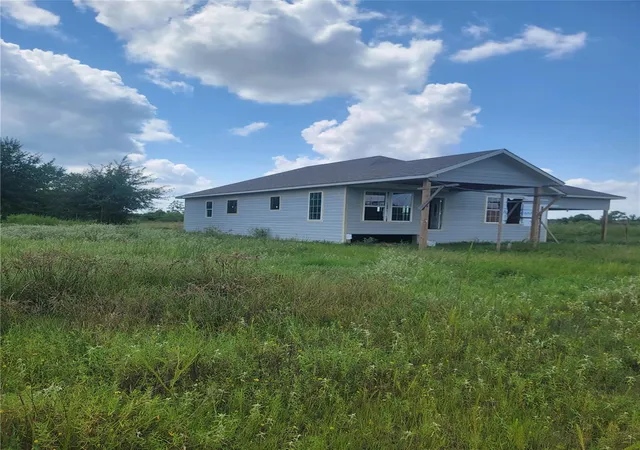 Photo 3 of Single family home for sale at 127 Road 5132, Cleveland, TX 77327 | MLS# 43301801 | Listing updated on 2026-08-30