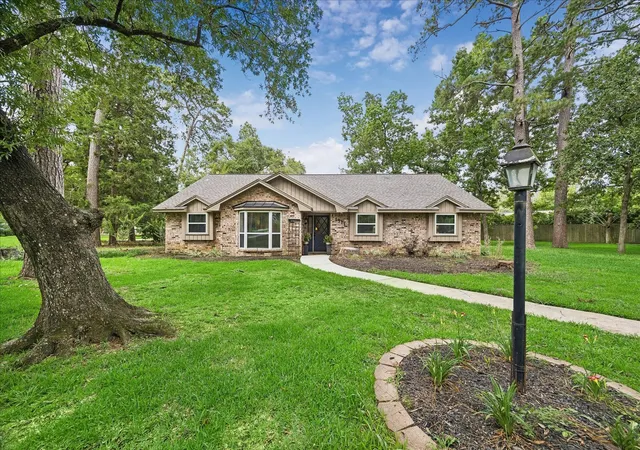 Photo 2 of Single family home for sale at 1311 Forest Cvs Dr, Kingwood, TX 77339 | MLS# 71786781 | Listing updated on 2026-08-17