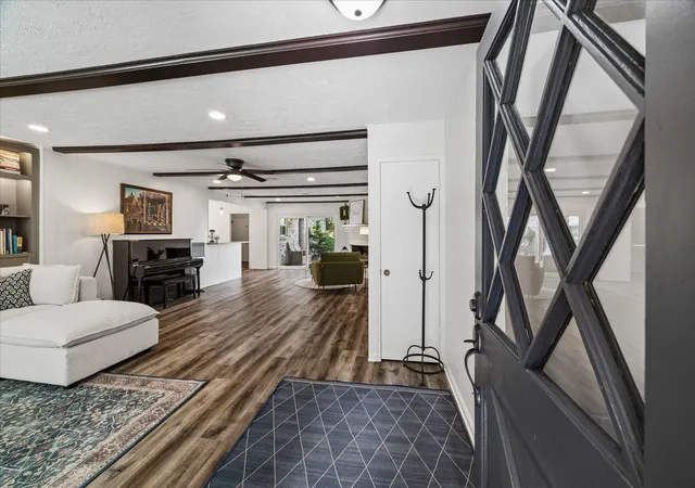 Photo 3 of Single family home for sale at 1311 Forest Cvs Dr, Kingwood, TX 77339 | MLS# 71786781 | Listing updated on 2026-08-17