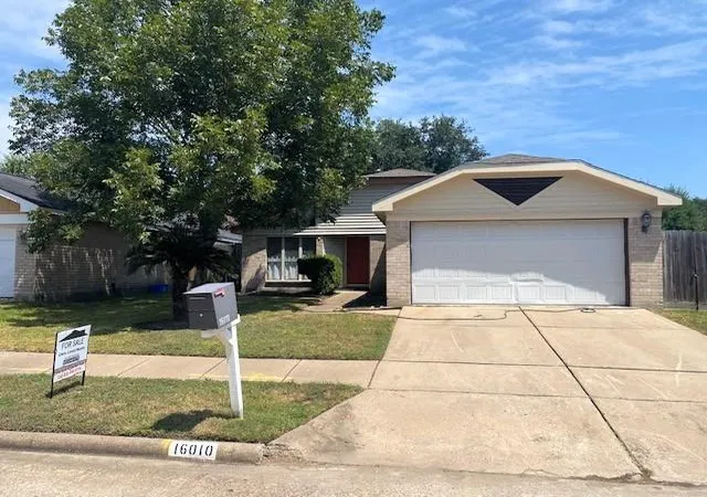 Photo 1 of Sale Pending at 16010 Vista Del Mar Dr, Houston, TX 77083 | MLS# 7617343 | Listing updated on 2026-09-21