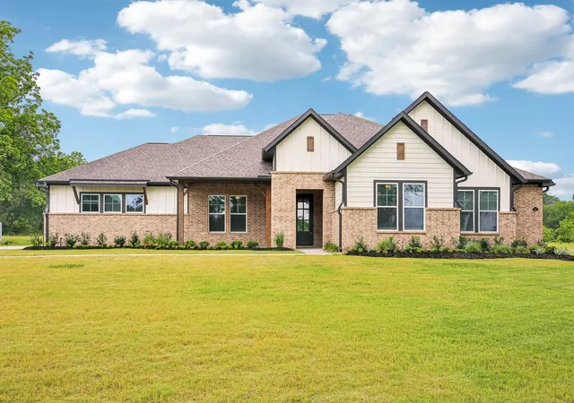 Homes for sale in New Waverly, TX | 152 Homestead Hill Road, New Waverly, TX 77358 | MLS# 11477882