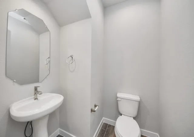 5th image of 14722 Diamond Dove Lane, Houston, TX 77049 | MLS# 62713010