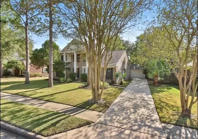 Photo 2 of Single family home for sale at 15115 Delbarton Dr, Houston, TX 77083 | MLS# 60788824 | Listing updated on 2026-08-17