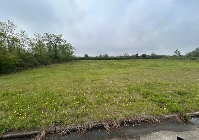 Photo 1 of Sale Pending at 7555 Coral Crk St, Beaumont, TX 77707 | MLS# 11303829 | Listing updated on 2026-04-10