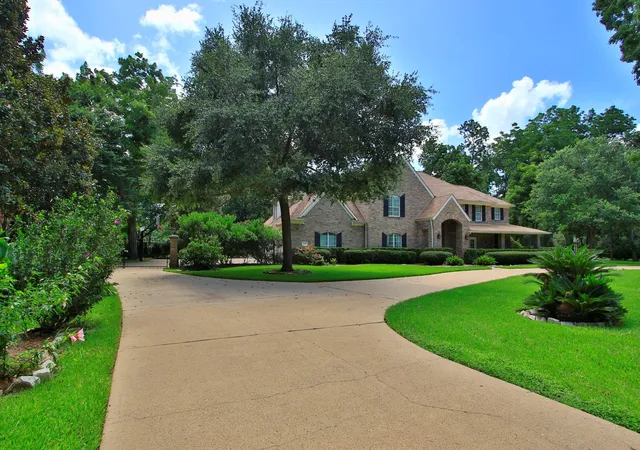 Photo 3 of Single family home for sale at 2407 Churchills Fry, Richmond, TX 77406 | MLS# 11982882 | Listing updated on 2026-09-12
