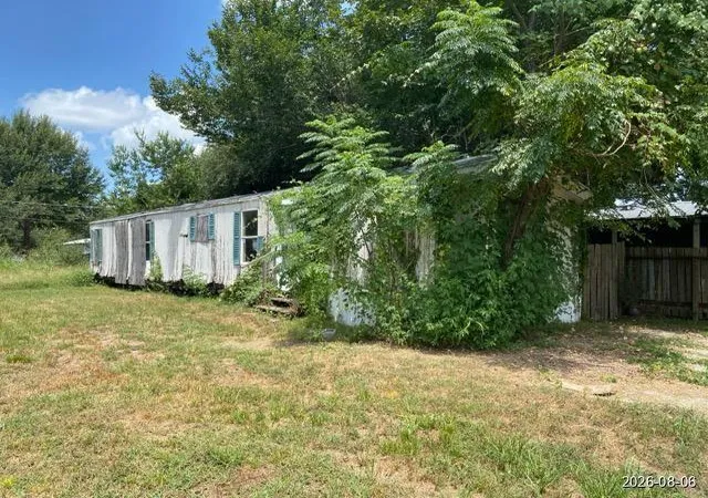 Photo 1 of Single family home for sale at 1615 1st St, Hempstead, TX 77445 | MLS# 84834701 | Listing updated on 2026-09-10