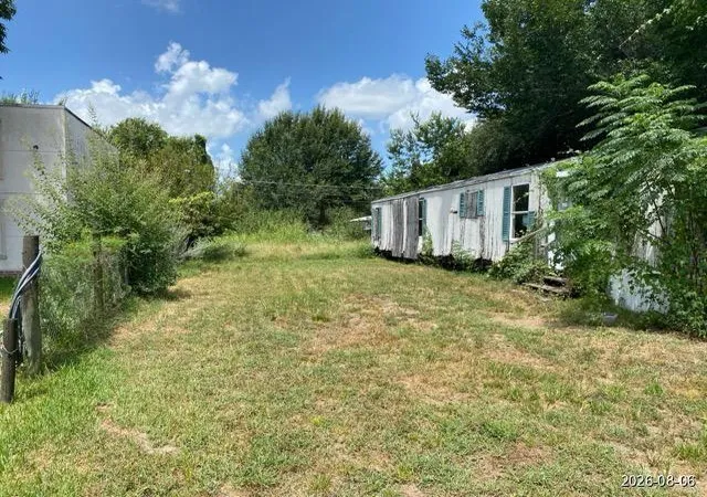 Photo 2 of Single family home for sale at 1615 1st St, Hempstead, TX 77445 | MLS# 84834701 | Listing updated on 2026-09-10