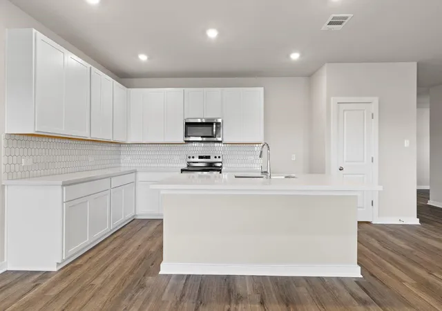 Photo 2 of Single family home for sale at 2490 N Heritage Dr, Dayton, TX 77535 | MLS# 46855950 | Listing updated on 2026-10-08