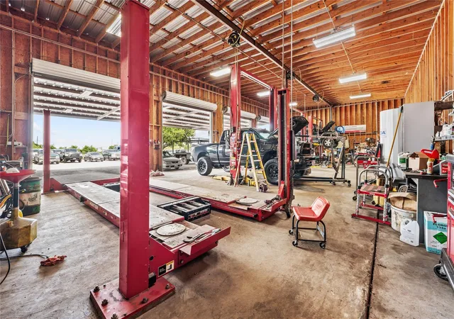 5th image of 1523 Hwy 36 N, Rosenberg, TX 77471 | MLS# 23505928