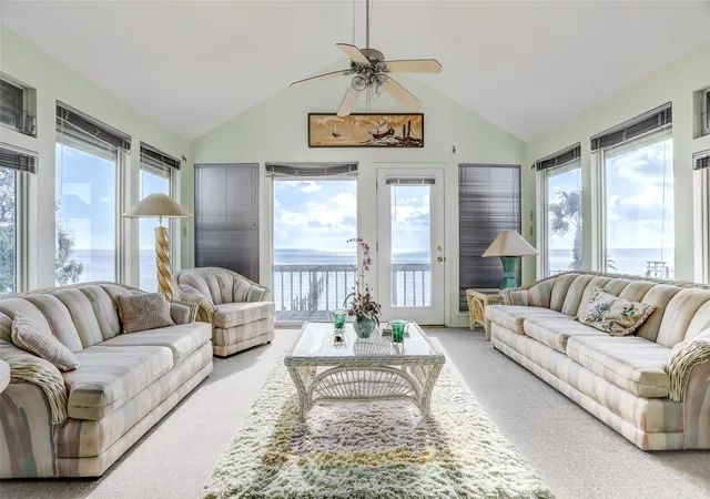 4th image of 308 Bay Ave, Kemah, TX 77565 | MLS# 70242832