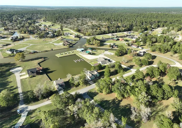 Photo 16 of Land for sale at 7 Silver Lakes Dr, Huntsville, TX 77340 | MLS# 58126830 | Listing updated on 2026-04-17