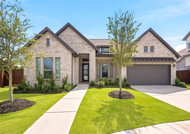 Single family home for sale at 9203 Lacebark Ln, Manvel, TX 77583 | MLS# 92900926 | Listing updated on 2026-10-09
