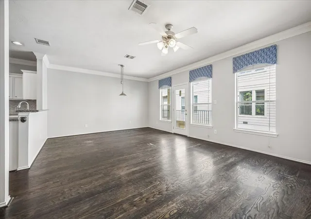 2nd image of 1624 W 25th St #B, Houston, TX 77008 | MLS# 20577058
