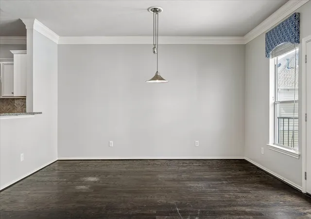 Photo 4 of Townhouse for sale at 1624 W 25th Street #B, Houston, TX 77008 | MLS# 20577058 | Listing updated on 2026-09-13