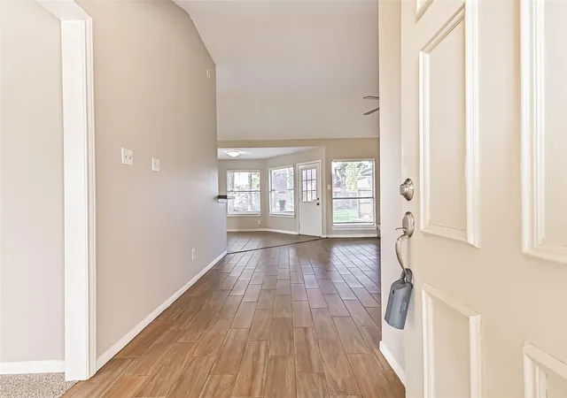 5th image of 1504 Windsor Dr, Friendswood, TX 77546 | MLS# 41043999