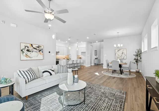 5th image of 12203 Canal View Blvd, Mont Belvieu, TX 77523 | MLS# 94855793