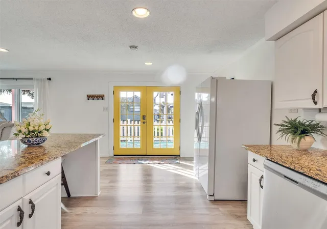 Photo 2 of Single family home for sale at 13707 Pirates Beach Blvd, Galveston, TX 77554 | MLS# 88590811 | Listing updated on 2026-09-19