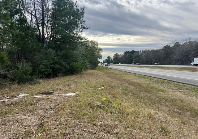 Photo 3 of Land for sale at Tbd Hwy 59 Loop, Livingston, TX 77351 | MLS# 44449686 | Listing updated on 2026-09-22