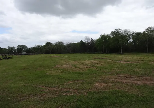 Photo 3 of Land for sale at 148 4th Street, Hempstead, TX 77445 | MLS# 68394722 | Listing updated on 2026-07-02